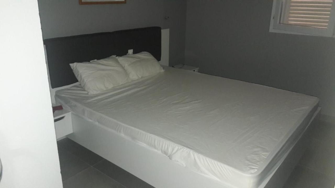 H4 Vila Ghisonaccia Exterior foto