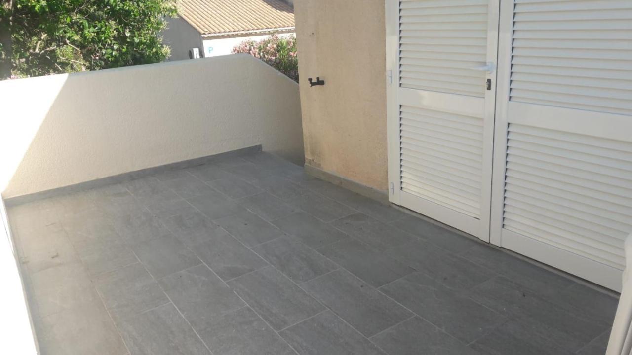 H4 Vila Ghisonaccia Exterior foto
