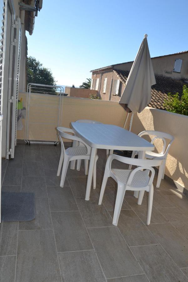 H4 Vila Ghisonaccia Exterior foto