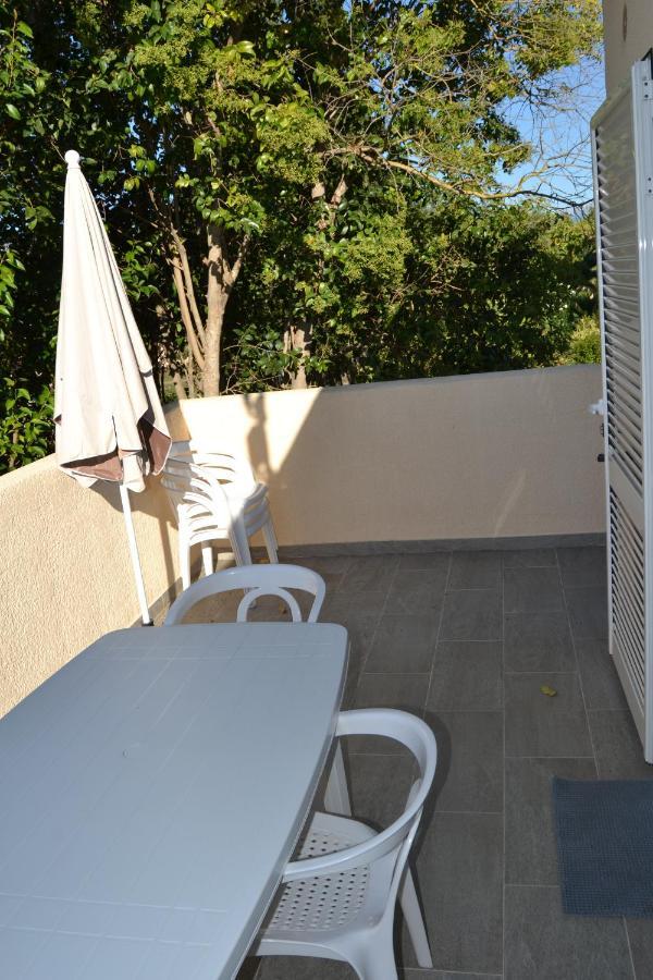 H4 Vila Ghisonaccia Exterior foto